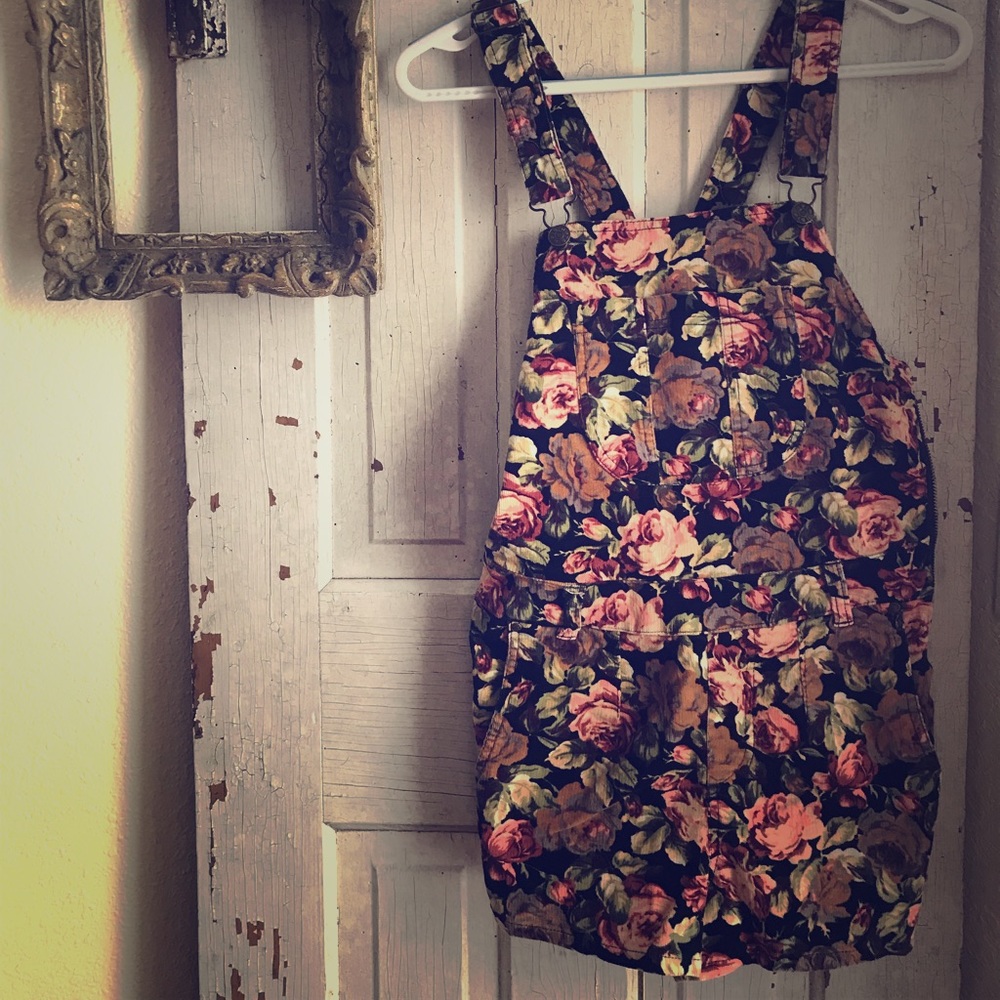 Short Overalls